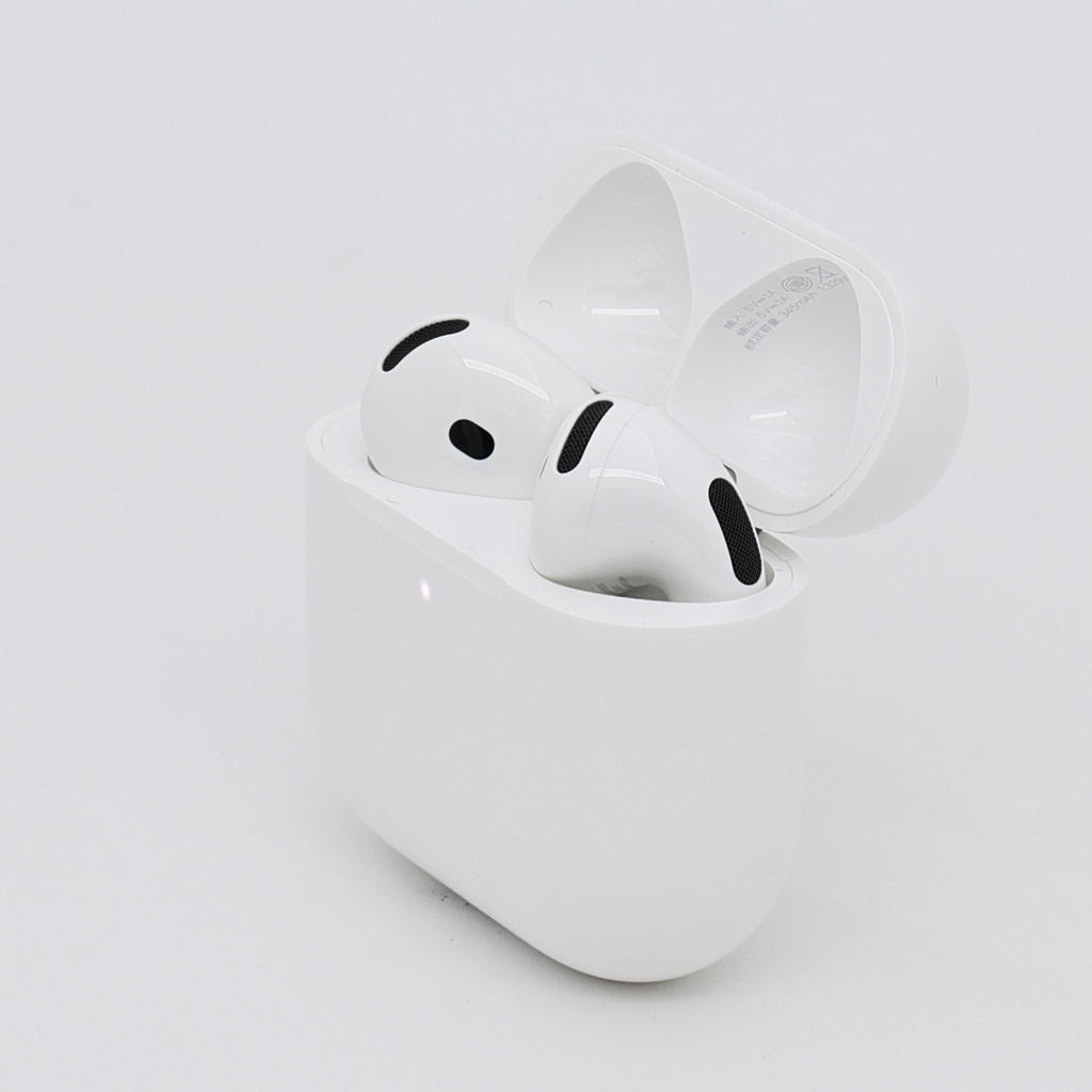 99新 Apple AirPods 5 白色