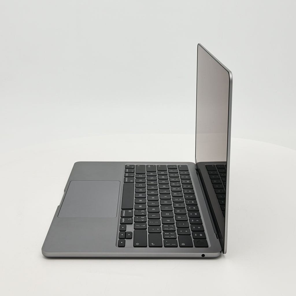 99新 Apple MacBook Air 24年 13寸 M3（8+8核） 8G RAM 256G SSD 深空灰色