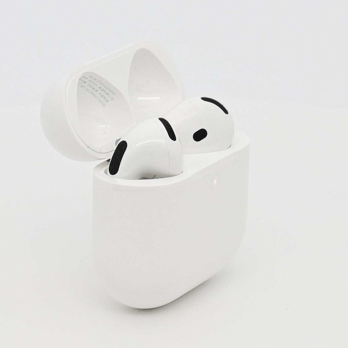 99新 Apple AirPods 4 (支持主動降噪) 白色