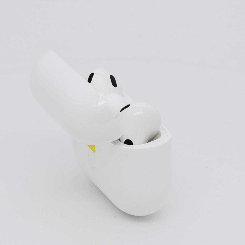 99新 Apple AirPods Pro 2 白色