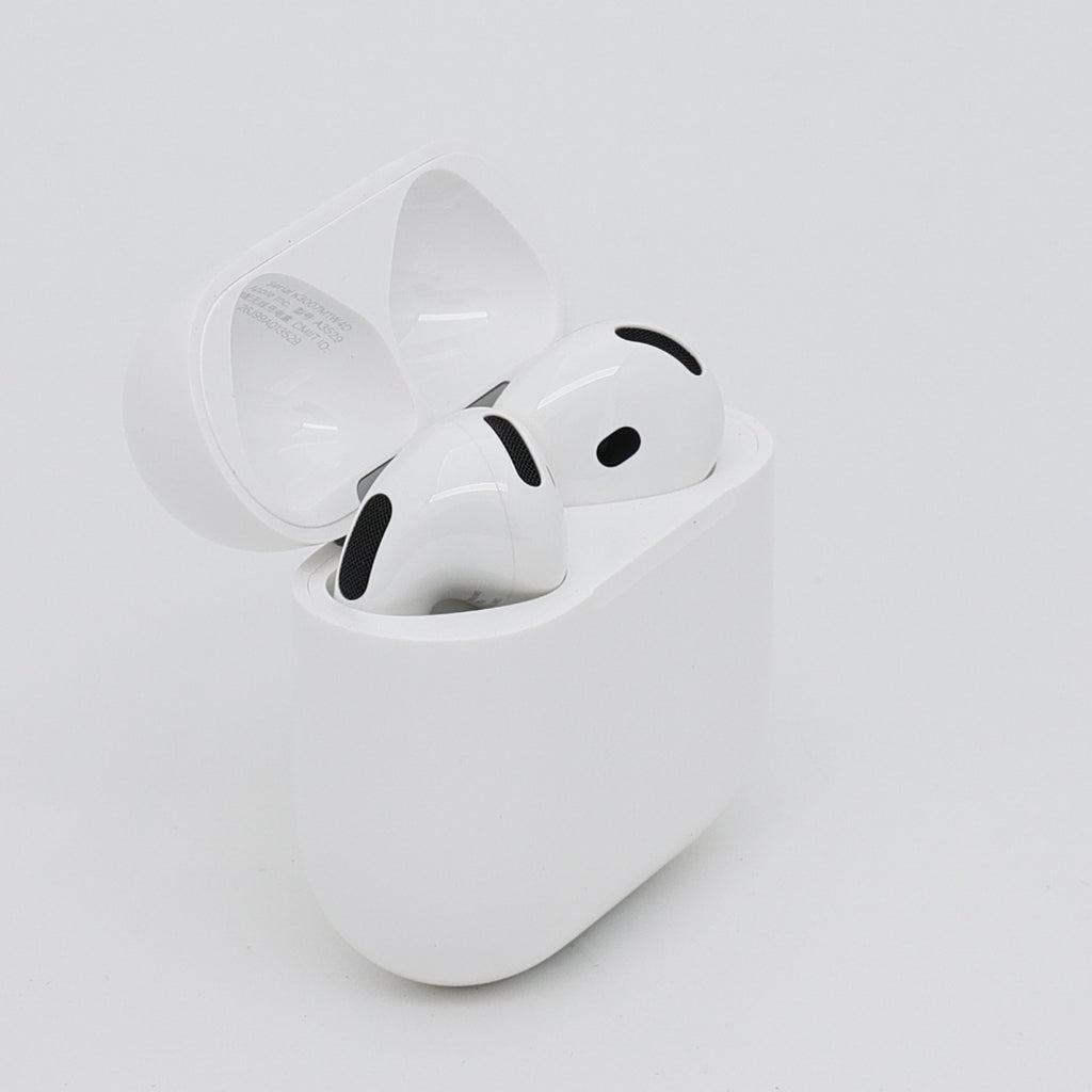 99新 Apple AirPods 5 白色