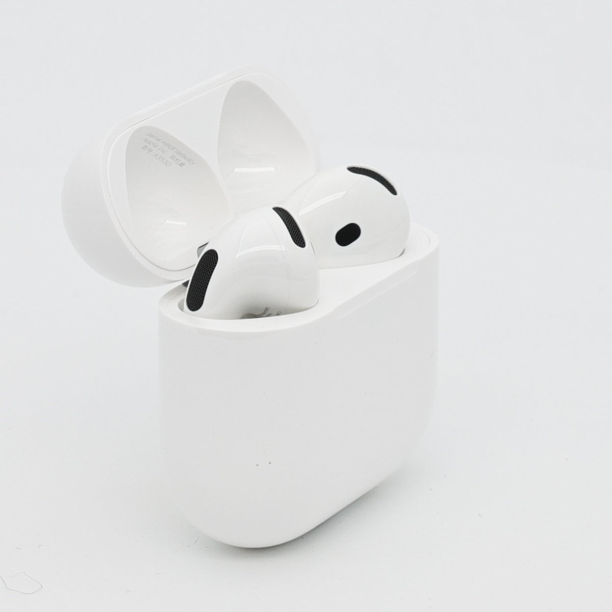 99新 Apple AirPods 5 白色