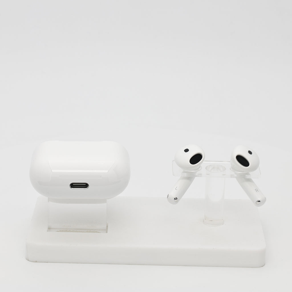 99新 Apple AirPods 5 白色