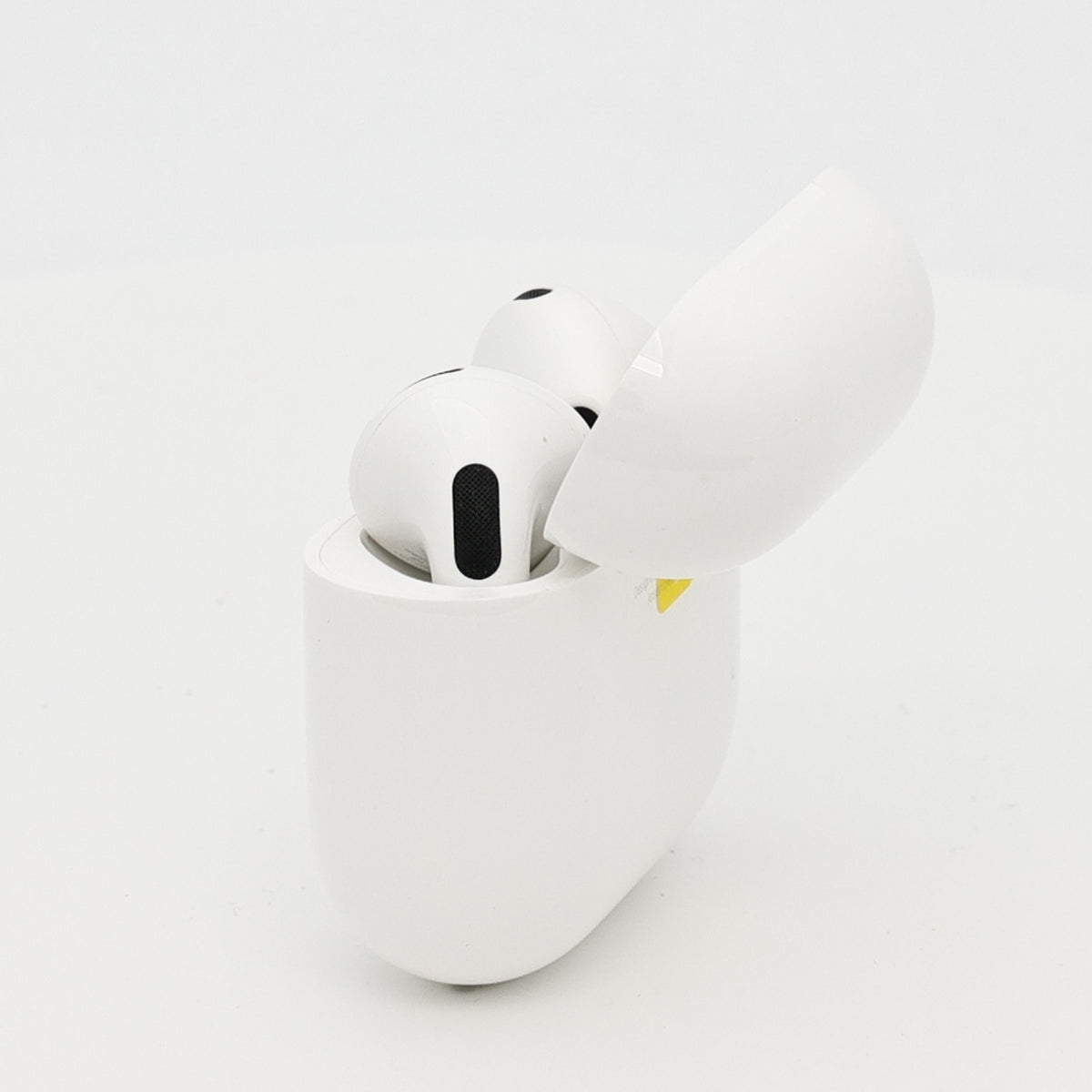 99新 Apple AirPods 4 (支持主動降噪) 白色