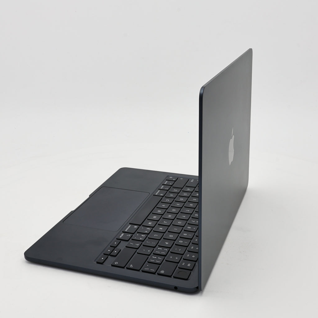 99新 Apple MacBook Air 24年 13寸 M3（8+8核） 8G RAM 256G SSD 午夜色