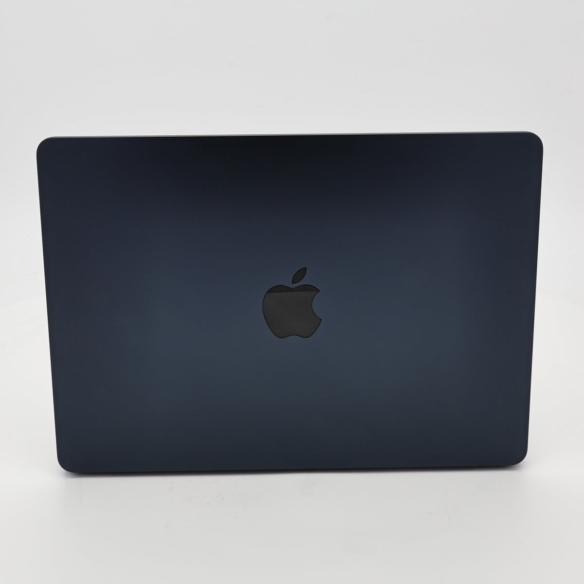 99新 Apple MacBook Air 24年 13寸 M3（8+8核） 8G RAM 256G SSD 午夜色