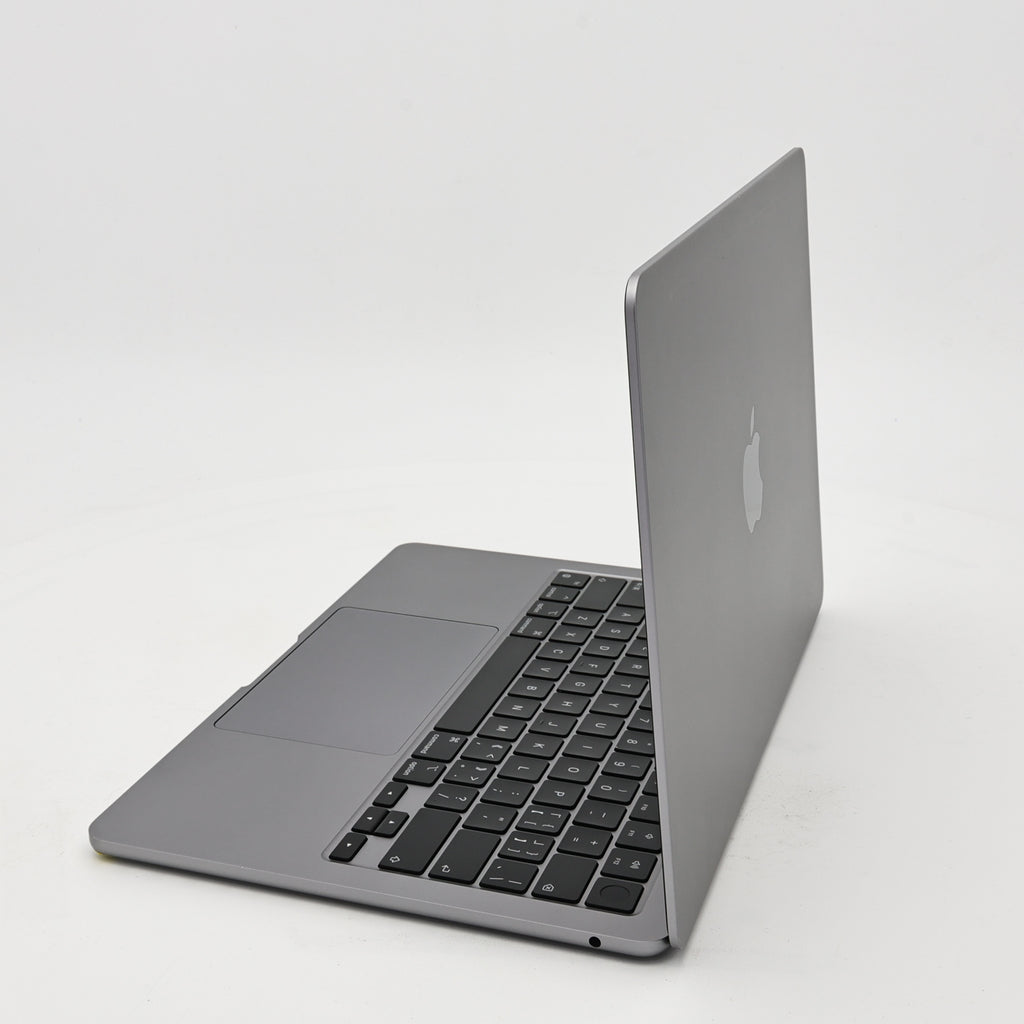 95新 Apple MacBook Air 24年 13寸 M3（8+8核） 8G RAM 256G SSD 深空灰色
