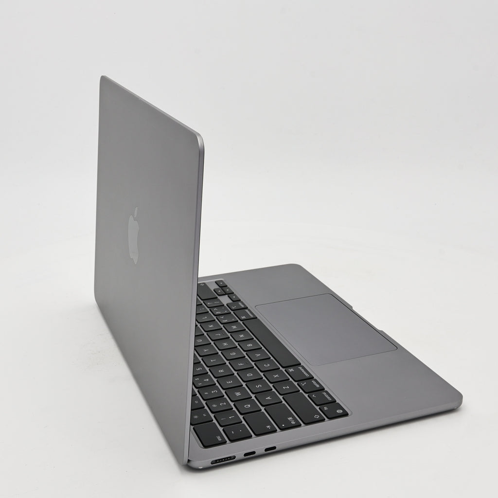 95新 Apple MacBook Air 24年 13寸 M3（8+8核） 8G RAM 256G SSD 深空灰色