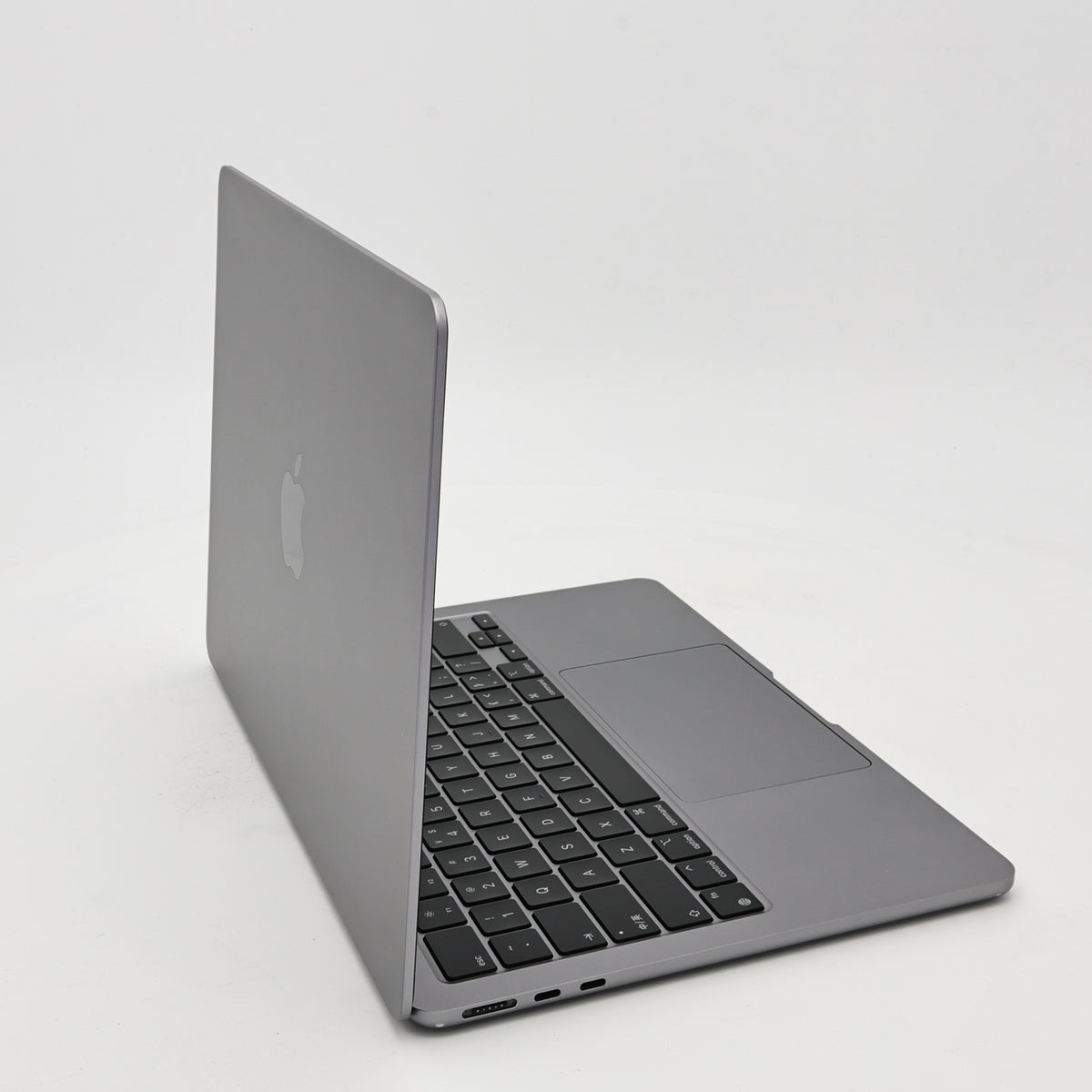 95新 Apple MacBook Air 24年 13寸 M3（8+8核） 8G RAM 256G SSD 深空灰色