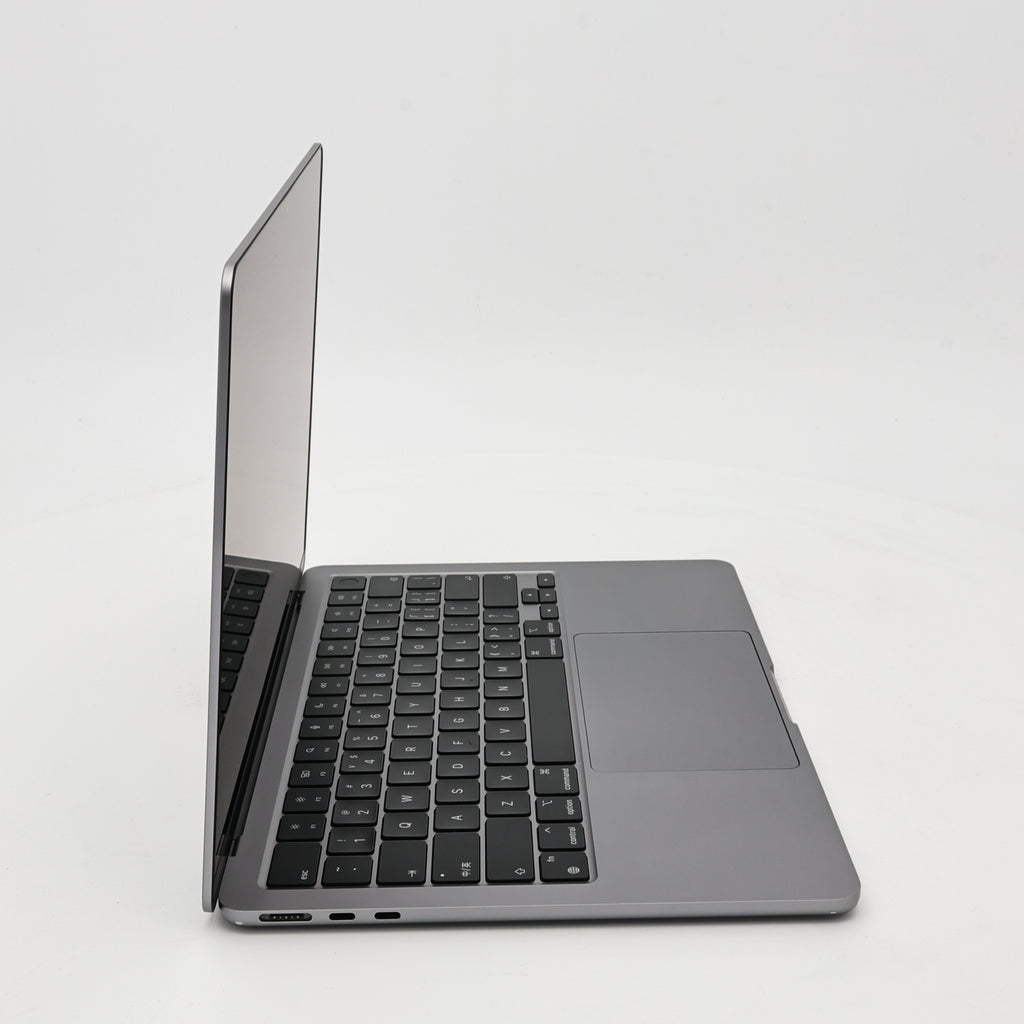 95新 Apple MacBook Air 24年 13寸 M3（8+8核） 8G RAM 256G SSD 深空灰色