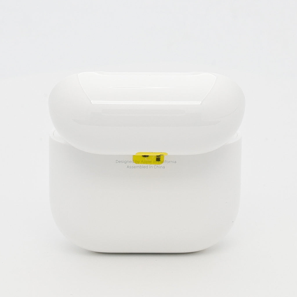 99新 Apple AirPods 4 (不支持主動降噪) 白色