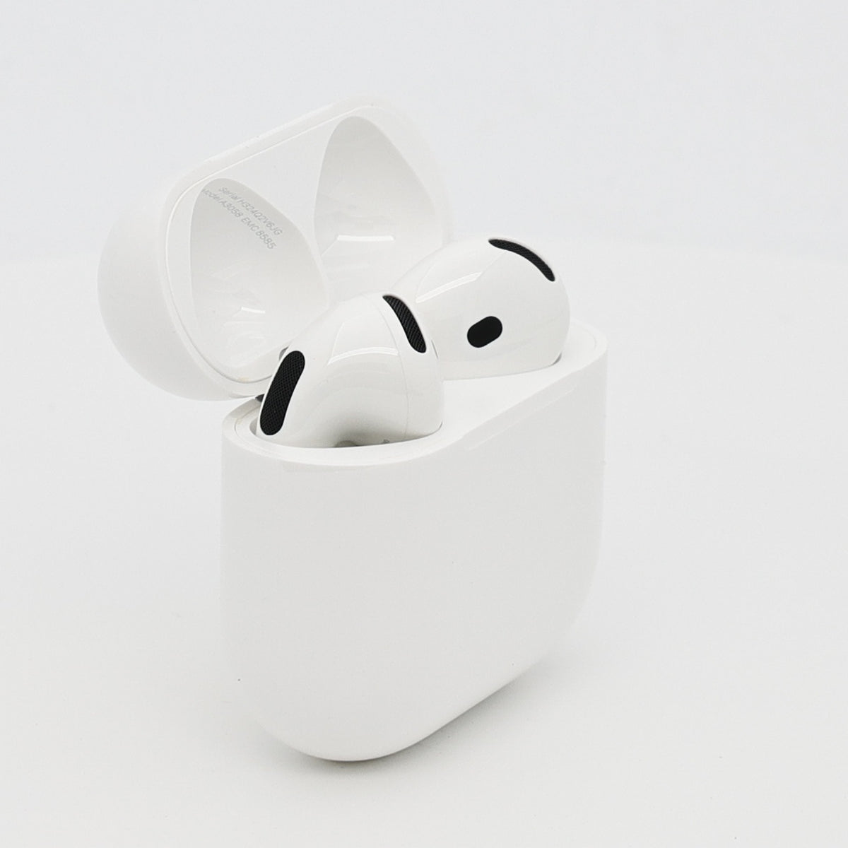 99新 Apple AirPods 4 (不支持主動降噪) 白色