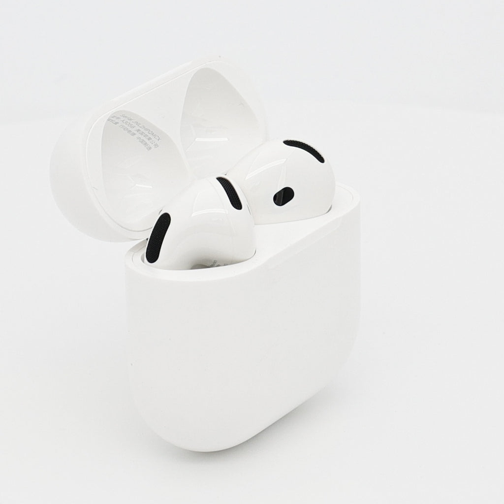 99新 Apple AirPods 4 (不支持主動降噪) 白色