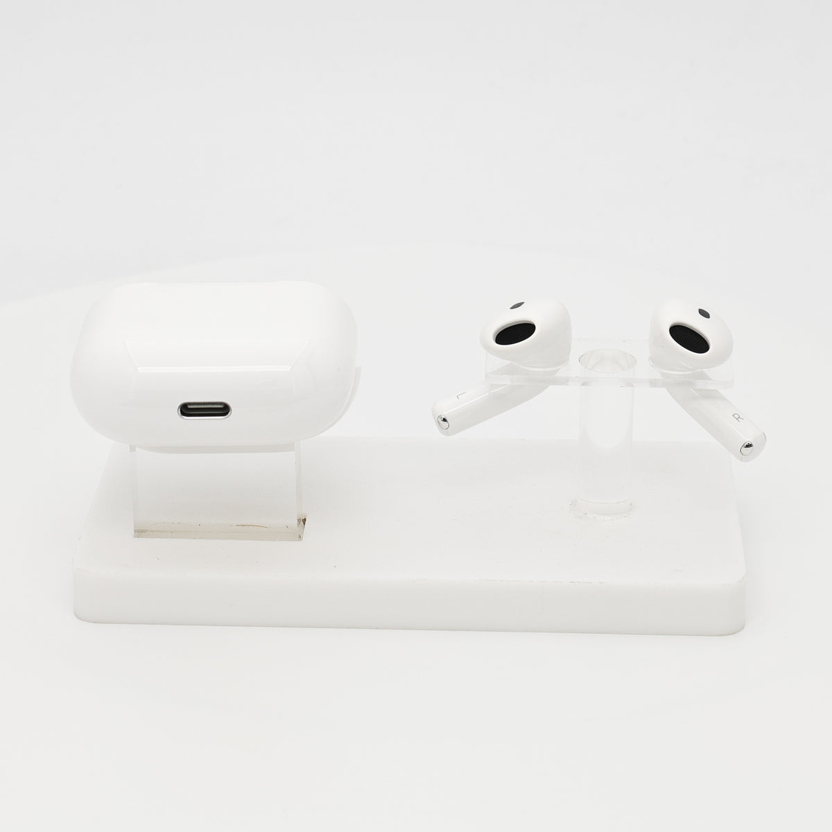 99新 Apple AirPods 4 (不支持主動降噪) 白色