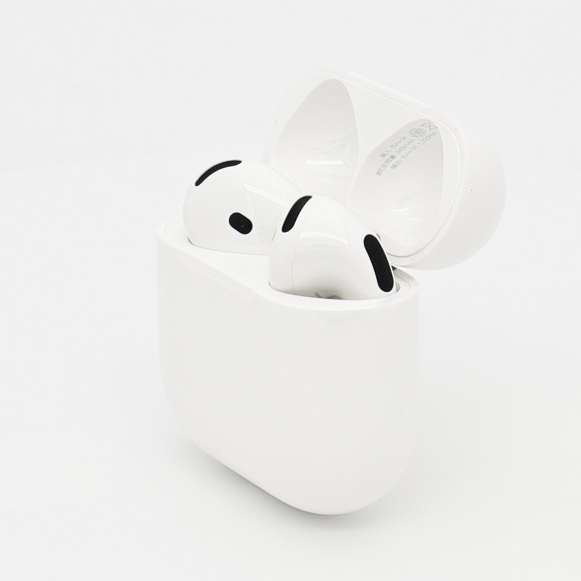 99新 Apple AirPods 4 (不支持主動降噪) 白色