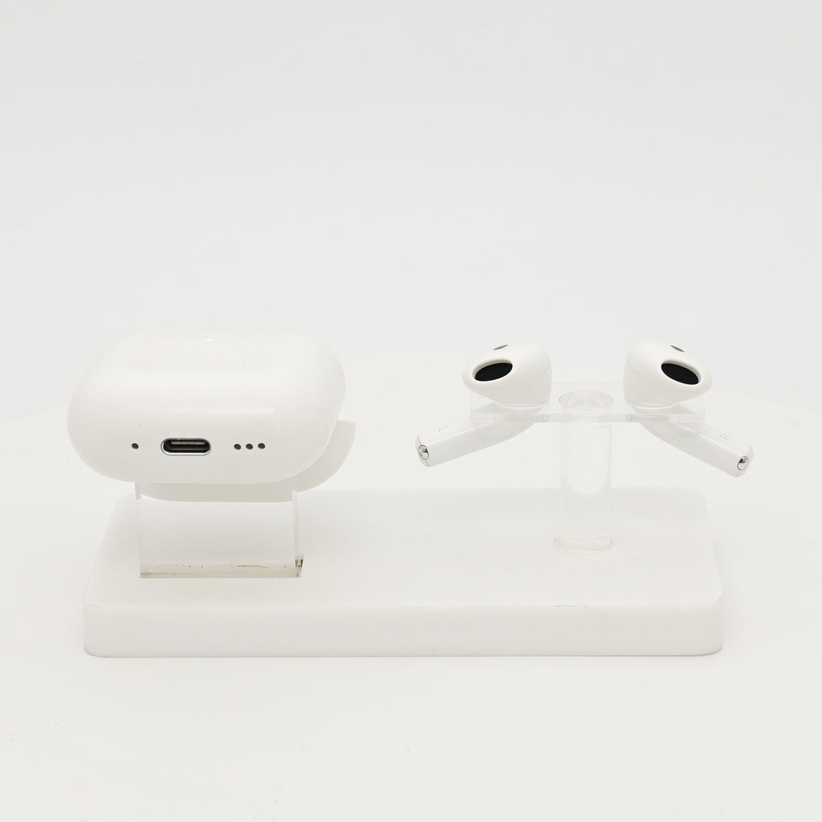 99新 Apple AirPods 4 (支持主動降噪) 白色