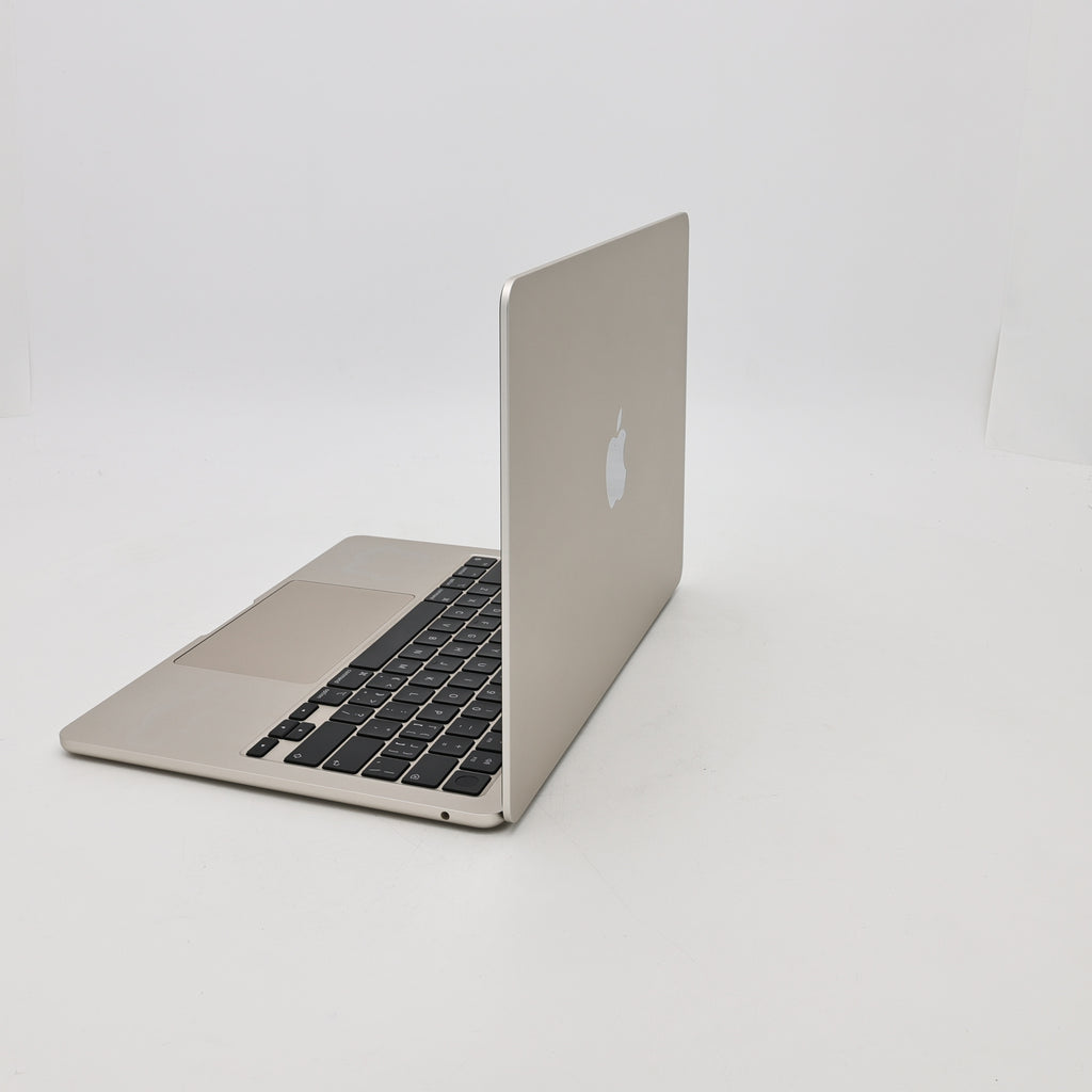 95新 Apple MacBook Air 22年 13寸 M2（8+8核） 8G RAM 256G SSD 星光色