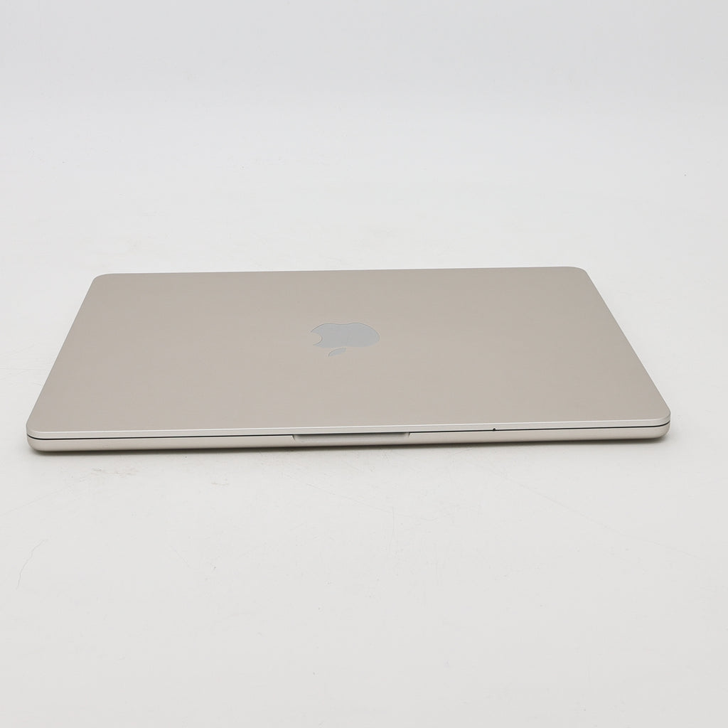 95新 Apple MacBook Air 22年 13寸 M2（8+8核） 8G RAM 256G SSD 星光色