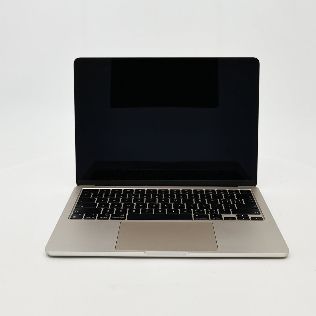 95新 Apple MacBook Air 22年 13寸 M2（8+8核） 8G RAM 256G SSD 星光色