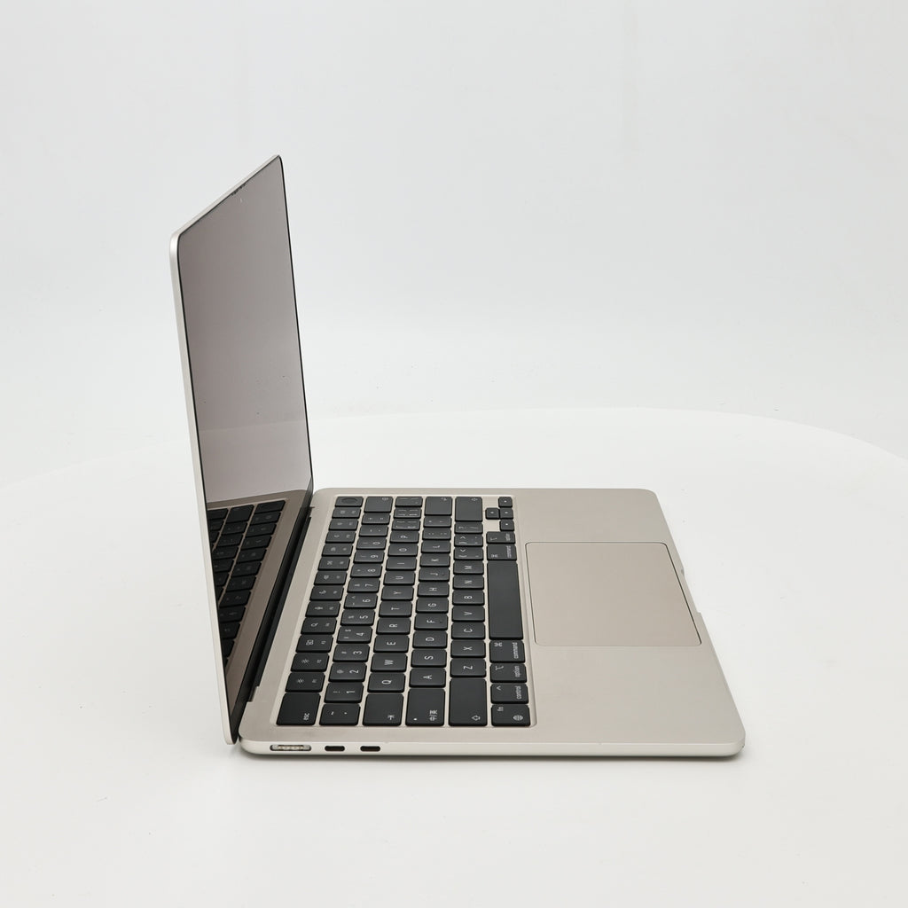 95新 Apple MacBook Air 22年 13寸 M2（8+8核） 8G RAM 256G SSD 星光色