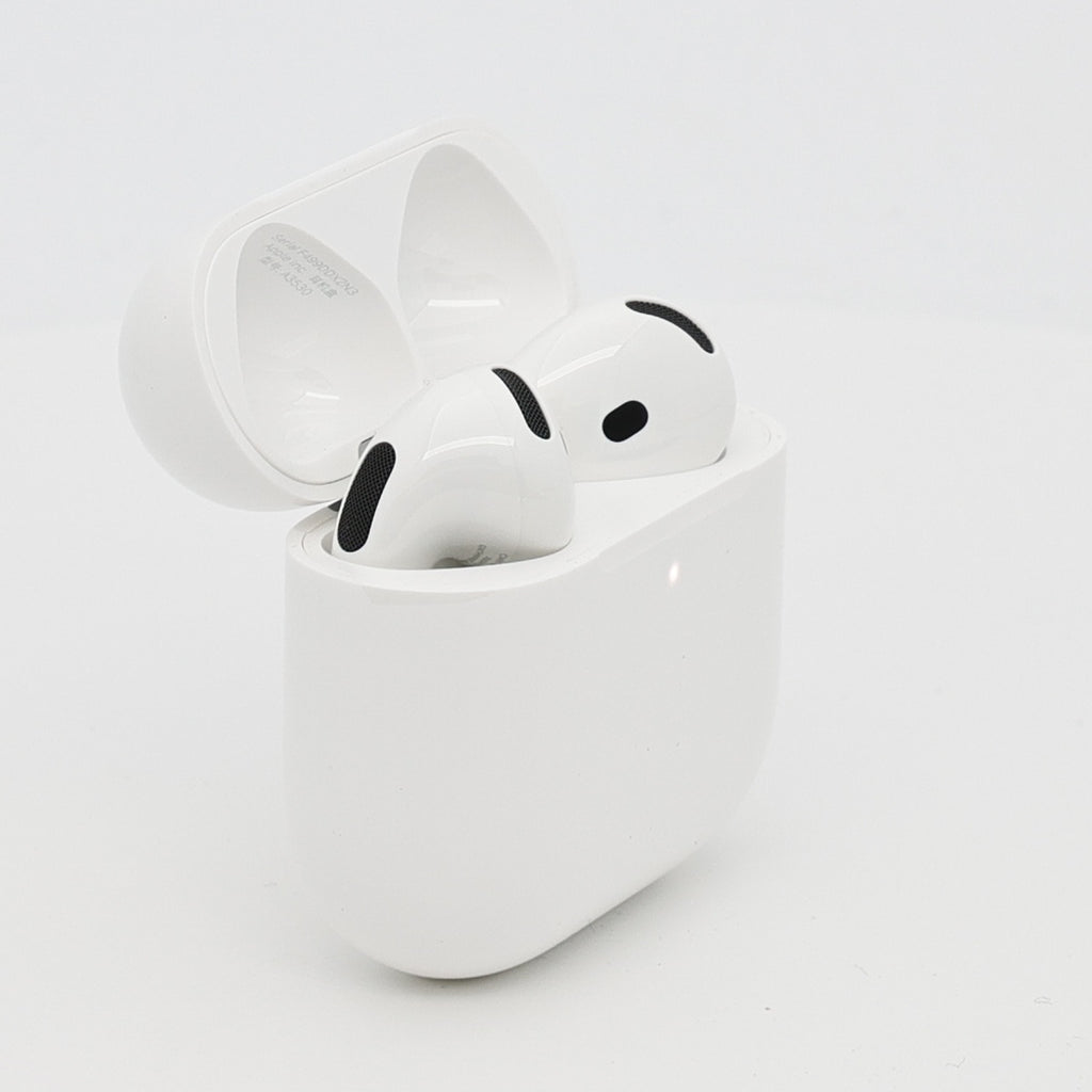 99新 Apple AirPods 5 白色