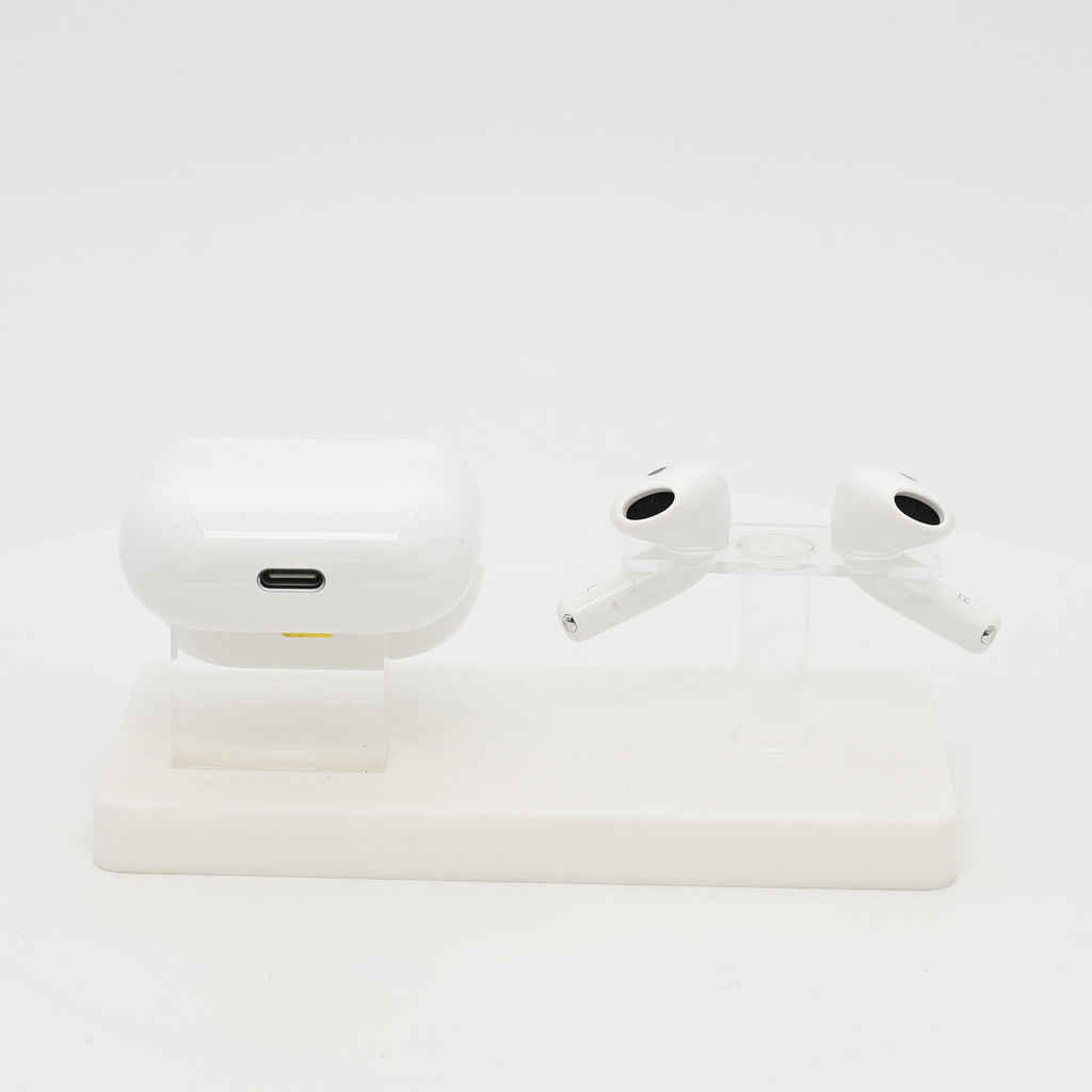 99新 Apple AirPods 5 白色