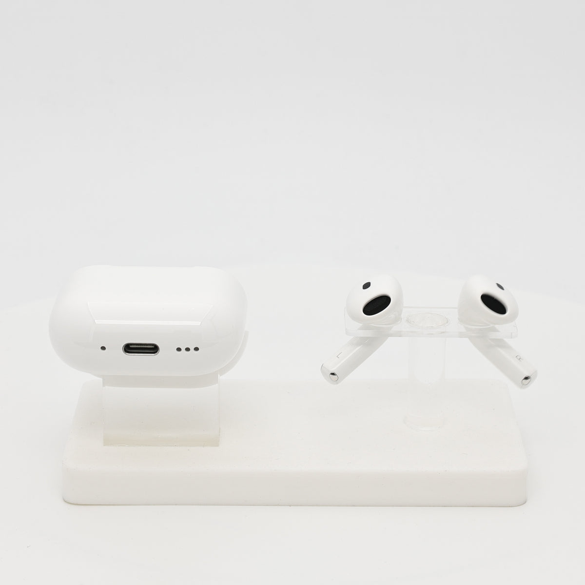 99新 Apple AirPods 4 (支持主動降噪) 白色