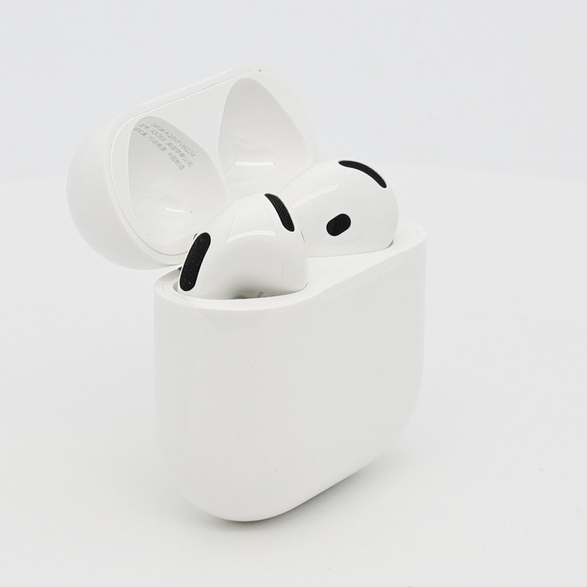 99新 Apple AirPods 4 (不支持主動降噪) 白色