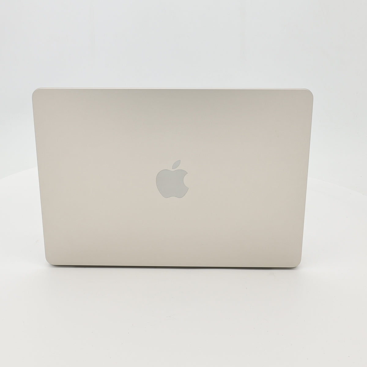 99新 Apple MacBook Air 22年 13寸 M2（8+8核） 8G RAM 256G SSD 星光色