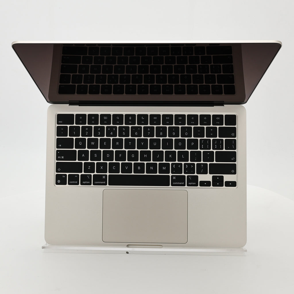99新 Apple MacBook Air 22年 13寸 M2（8+8核） 8G RAM 256G SSD 星光色