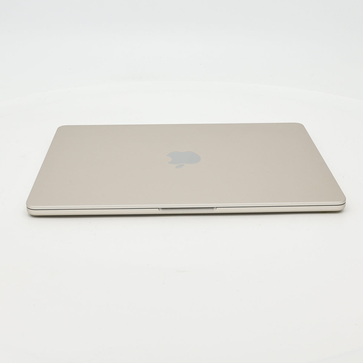 99新 Apple MacBook Air 22年 13寸 M2（8+8核） 8G RAM 256G SSD 星光色