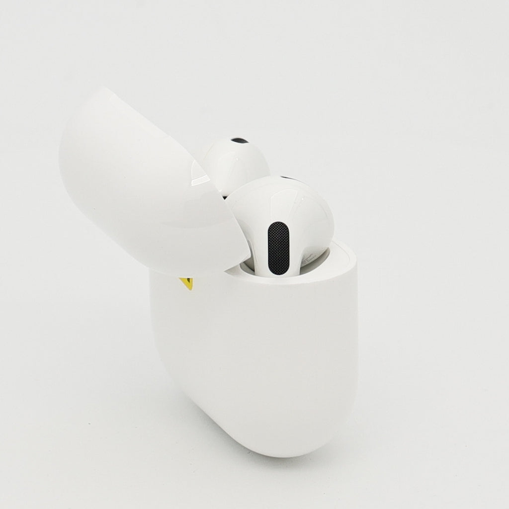 99新 Apple AirPods 5 白色