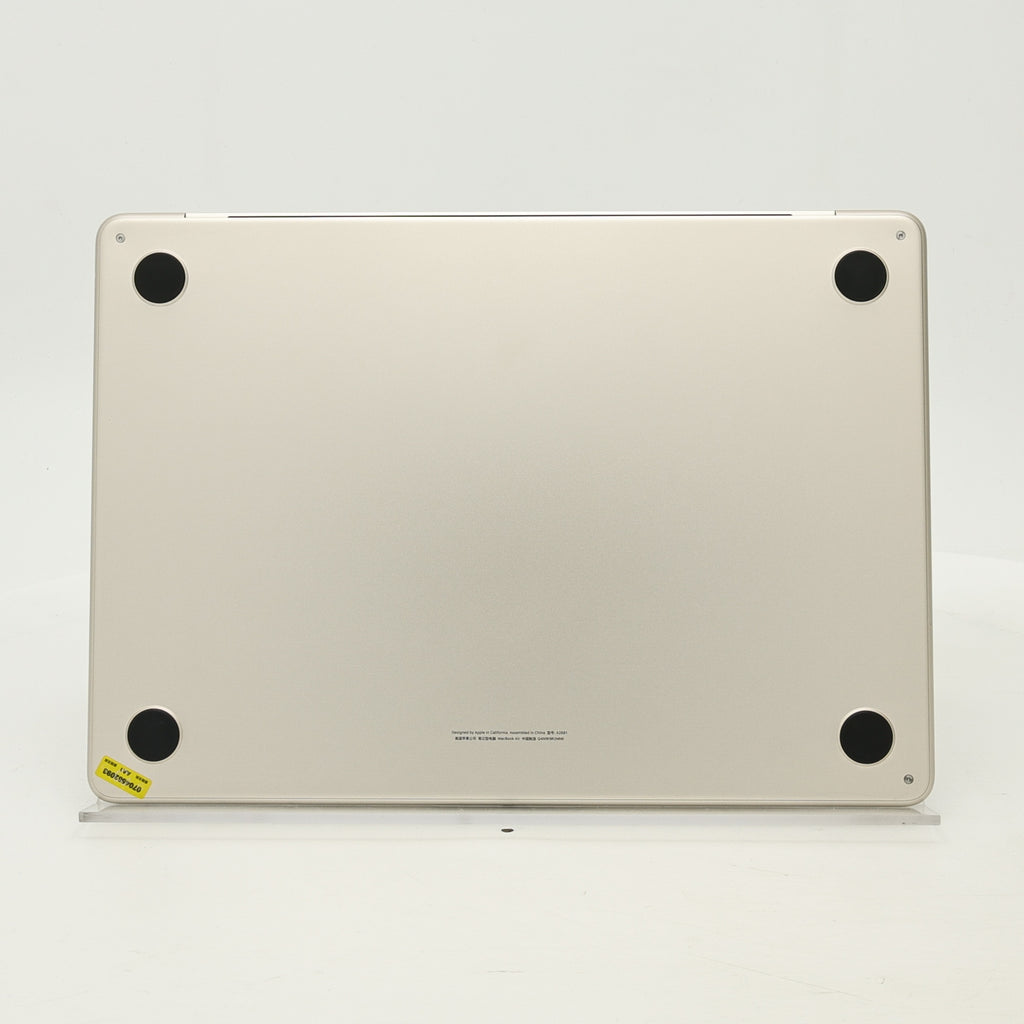 99新 Apple MacBook Air 22年 13寸 M2（8+8核） 8G RAM 256G SSD 星光色
