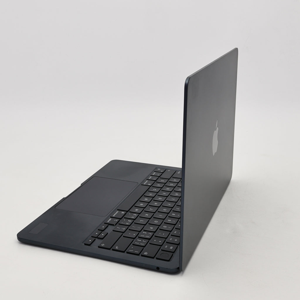 95新 Apple MacBook Air 24年 13寸 M3（8+8核） 8G RAM 256G SSD 午夜色