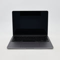 95新 Apple MacBook Air 22年 13寸 M2（8+8核） 8G RAM 256G SSD 深空灰色