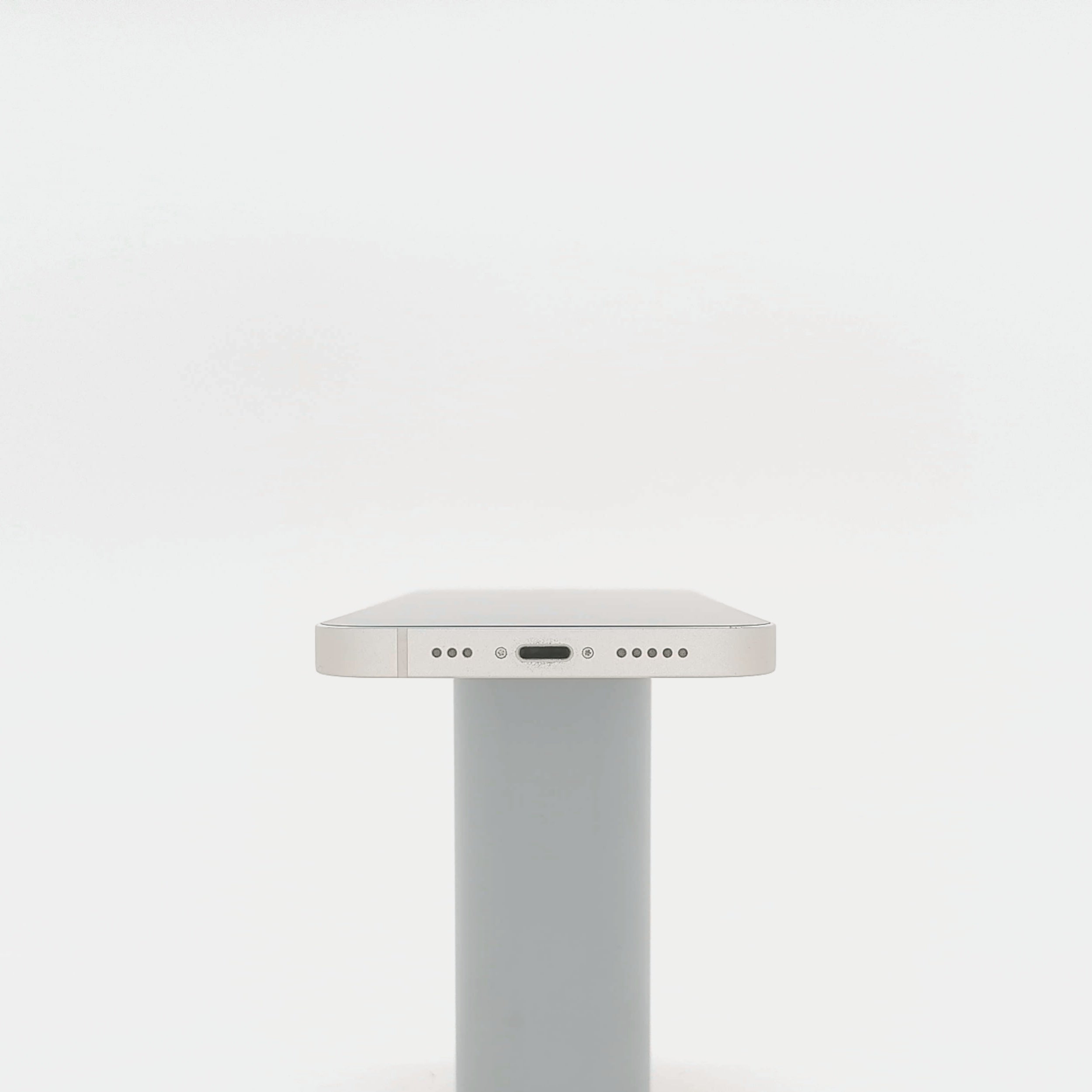 95新 Apple iPhone 13 128G 星光色 中國大陸版