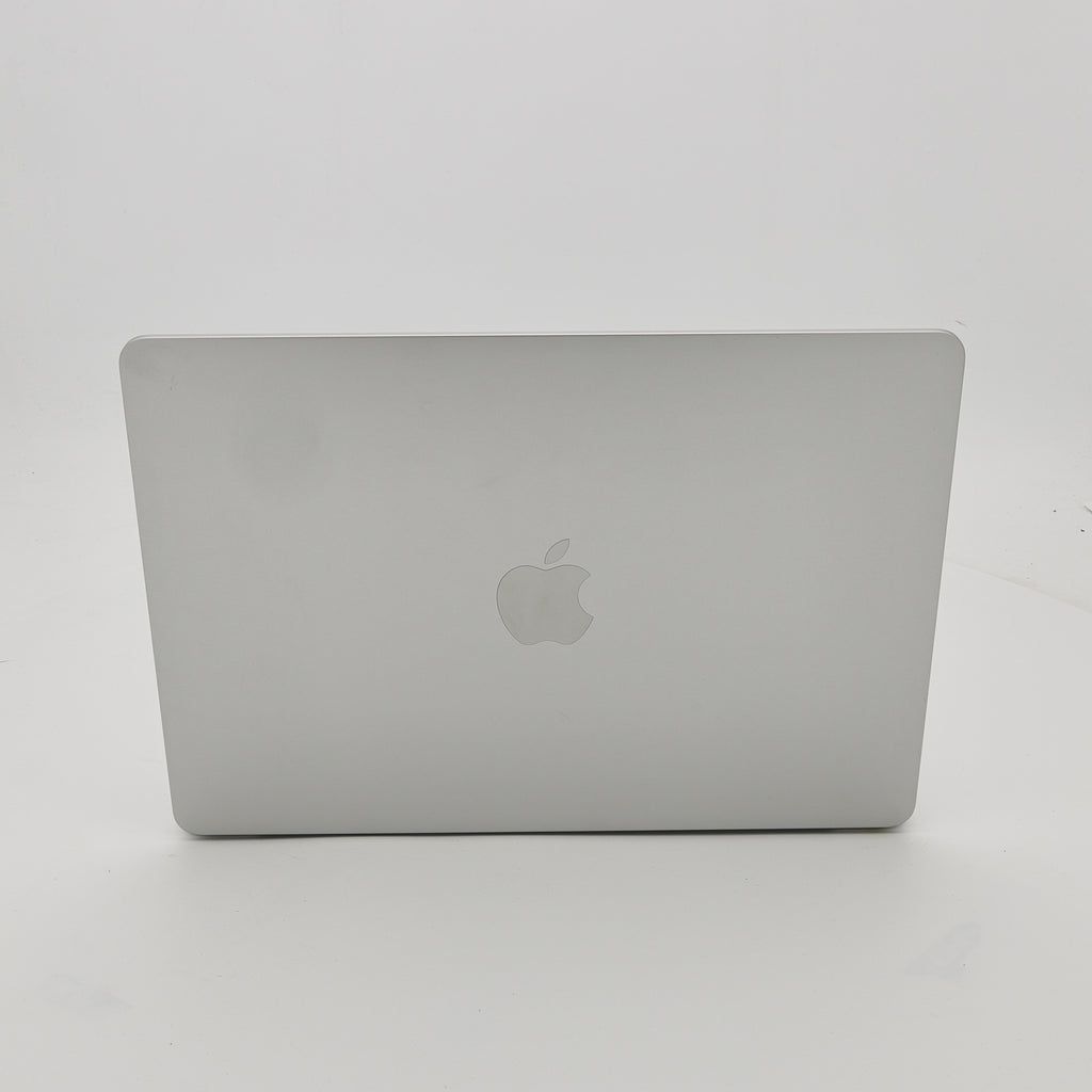 95新 Apple MacBook Air 22年 13寸 M2（8+8核） 8G RAM 256G SSD 銀色