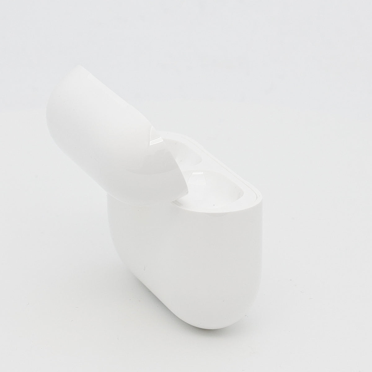 99新 Apple AirPods Pro 3 充电仓 白色