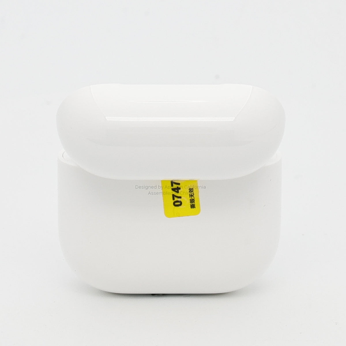 99新 Apple AirPods 4 (不支持主動降噪) 白色