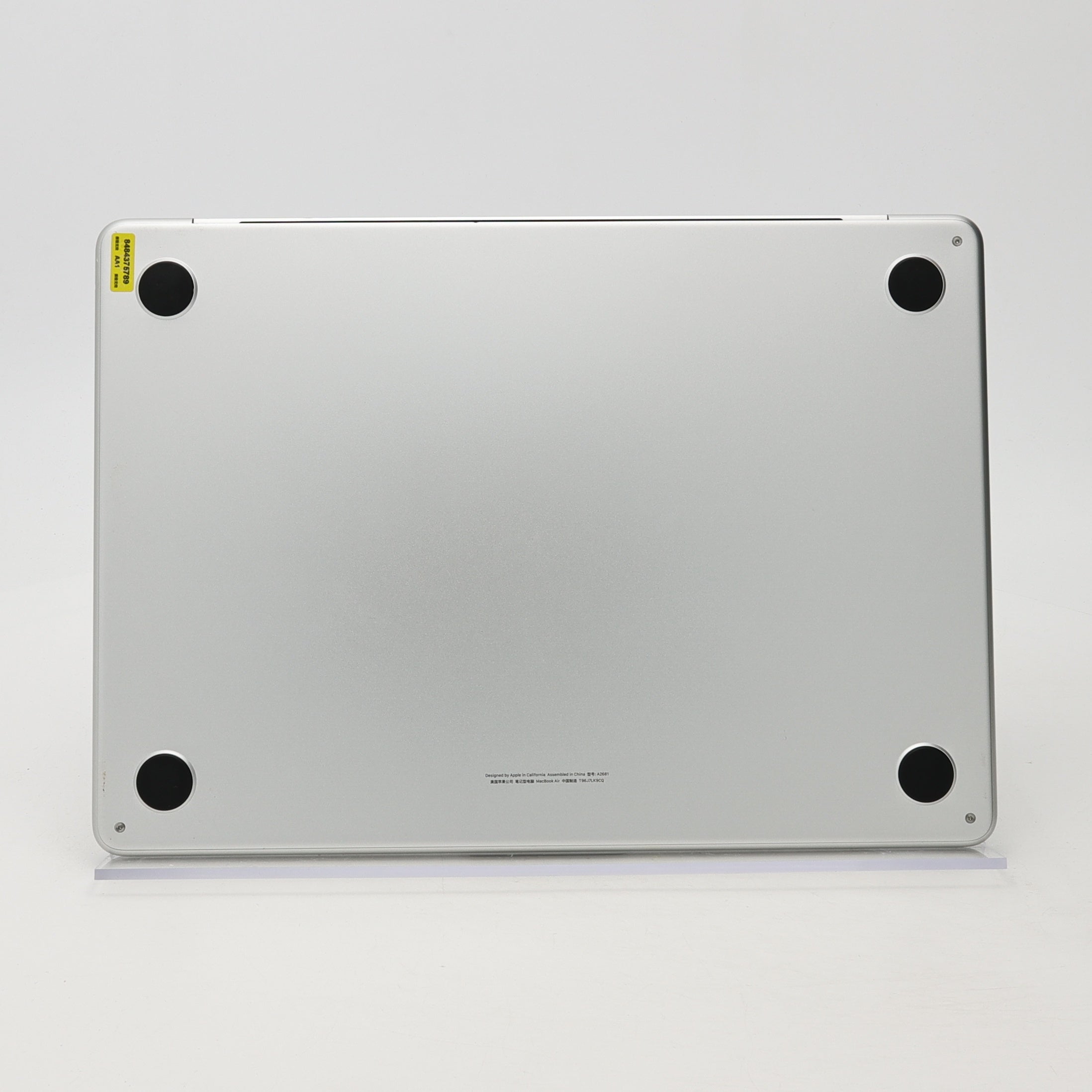 95新 Apple MacBook Air 22年 13寸 M2（8+10核） 8G RAM 512G SSD 銀色