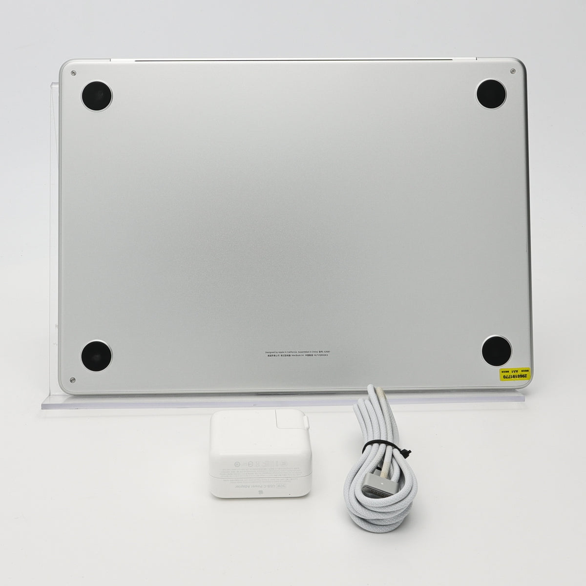 99新 Apple MacBook Air 22年 13寸 M2（8+8核） 8G RAM 256G SSD 銀色