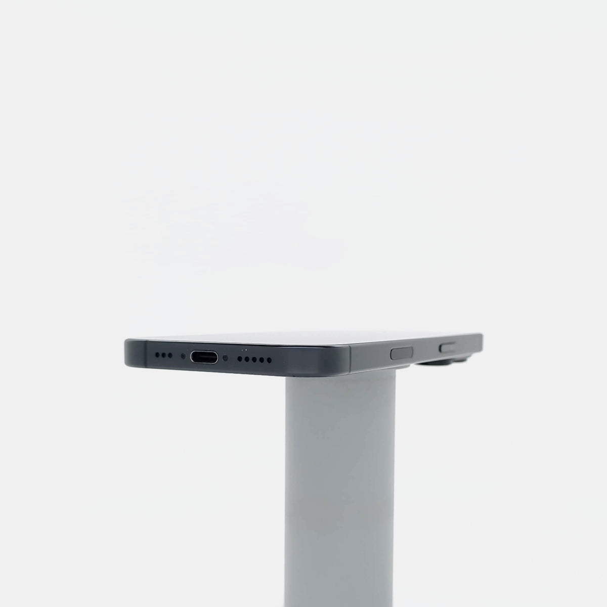 95新 Apple iPhone 16 Pro 256G 黑色鈦金屬 中國大陸版