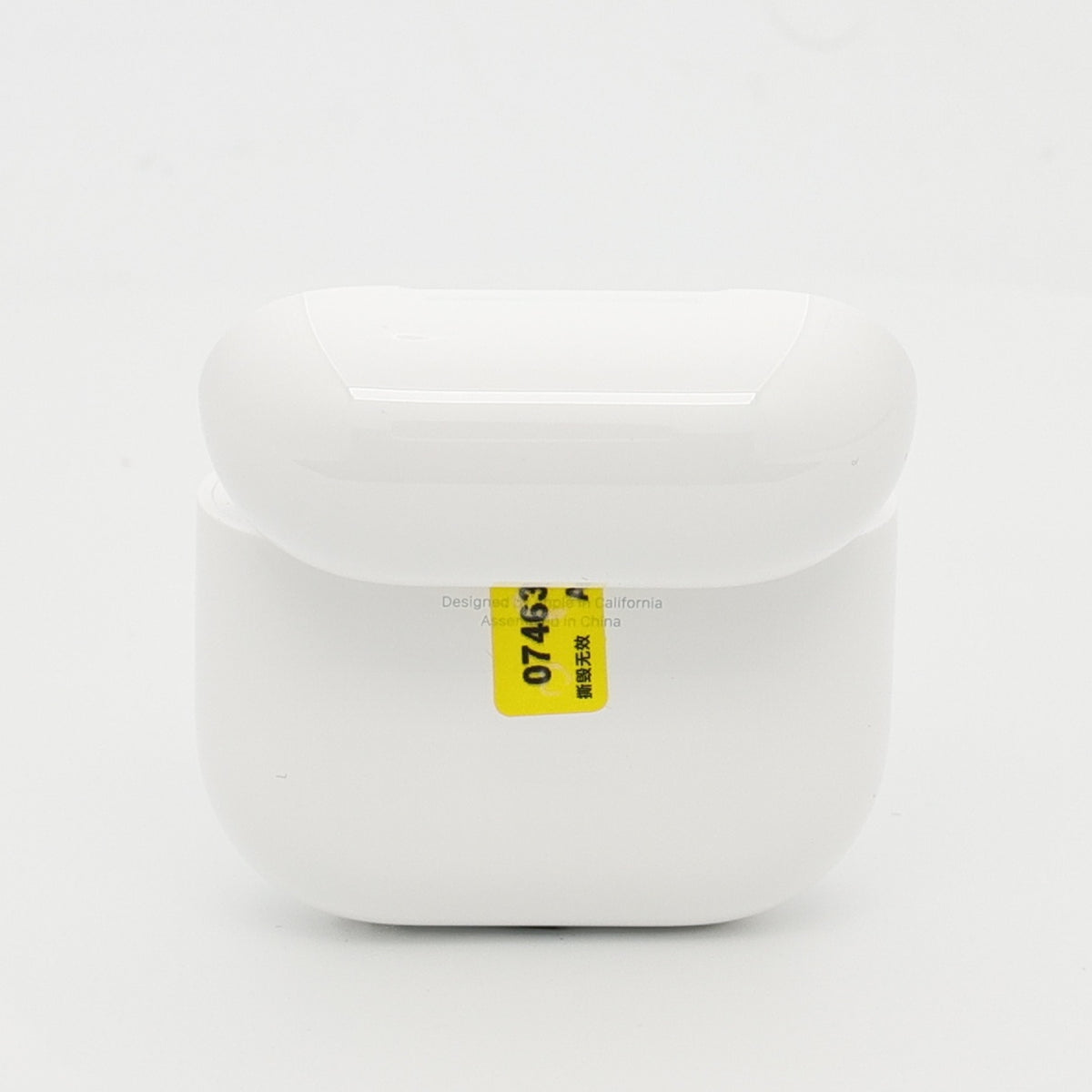 99新 Apple AirPods 4 (支持主動降噪) 白色