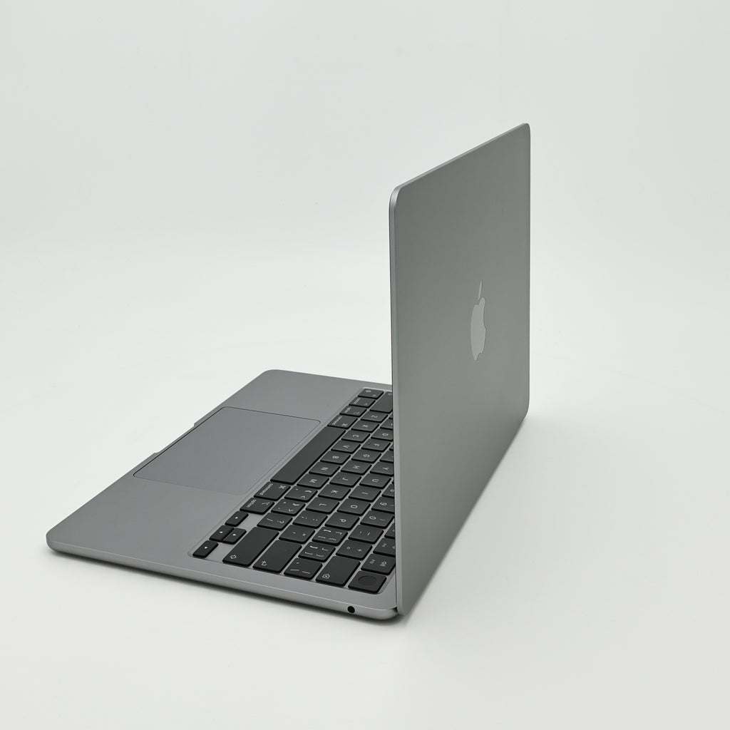 95新 Apple MacBook Air 24年 13寸 M3（8+8核） 8G RAM 256G SSD 深空灰色