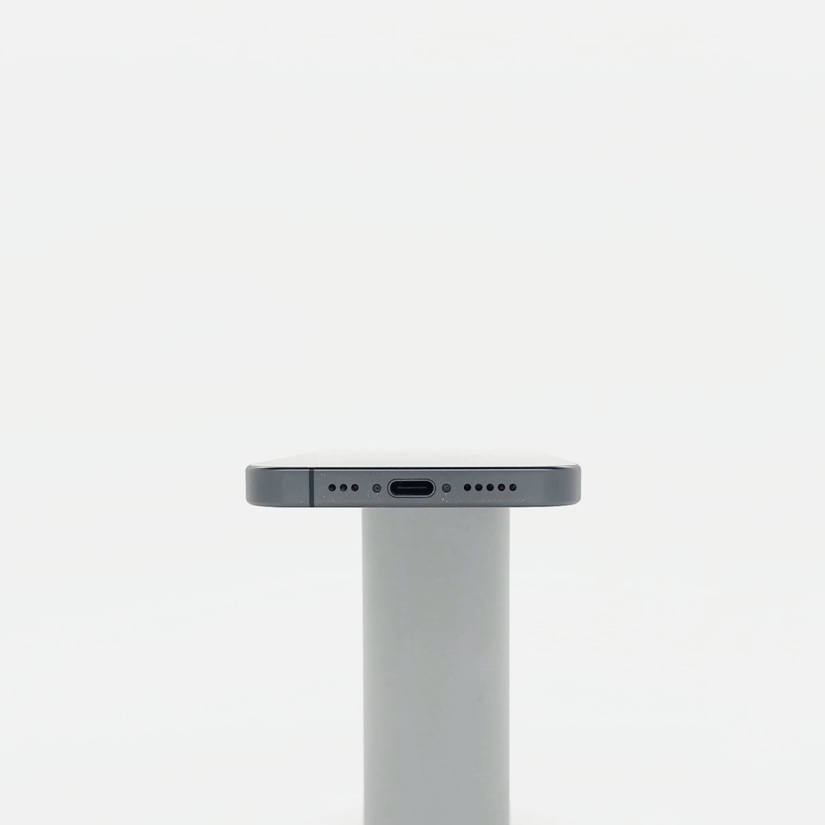 95新 Apple iPhone 15 Pro 128G 黑色鈦金屬 中國大陸版