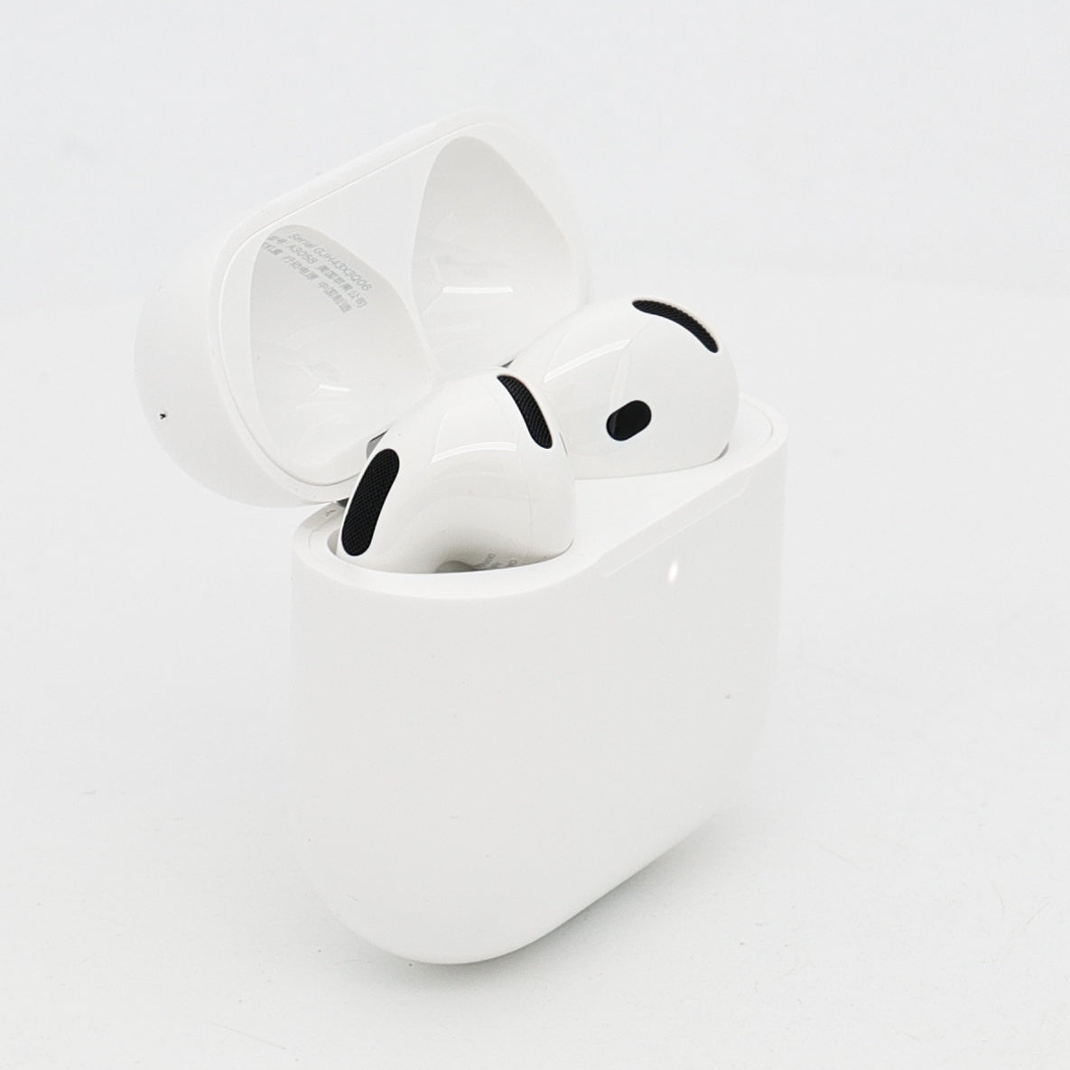 99新 Apple AirPods 4 (不支持主动降噪) 白色