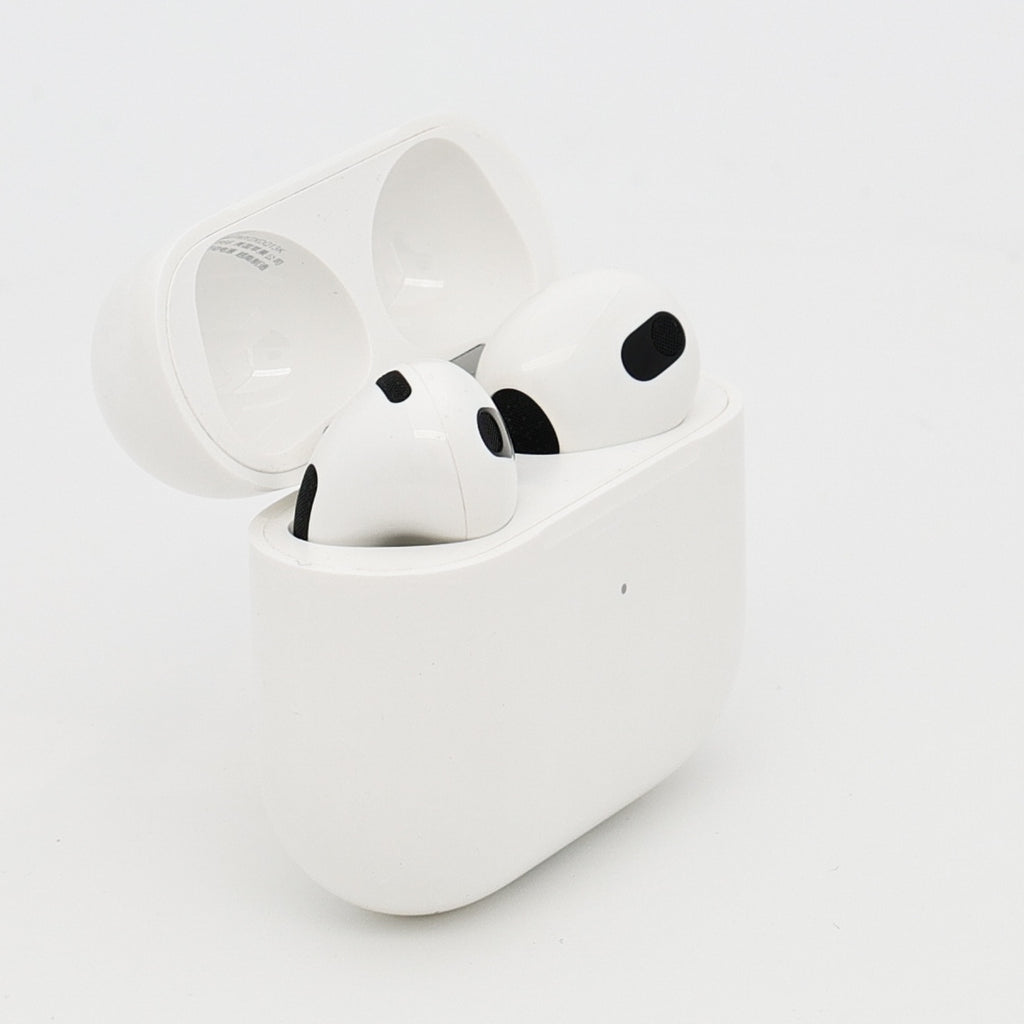 99新 Apple AirPods 3 白色