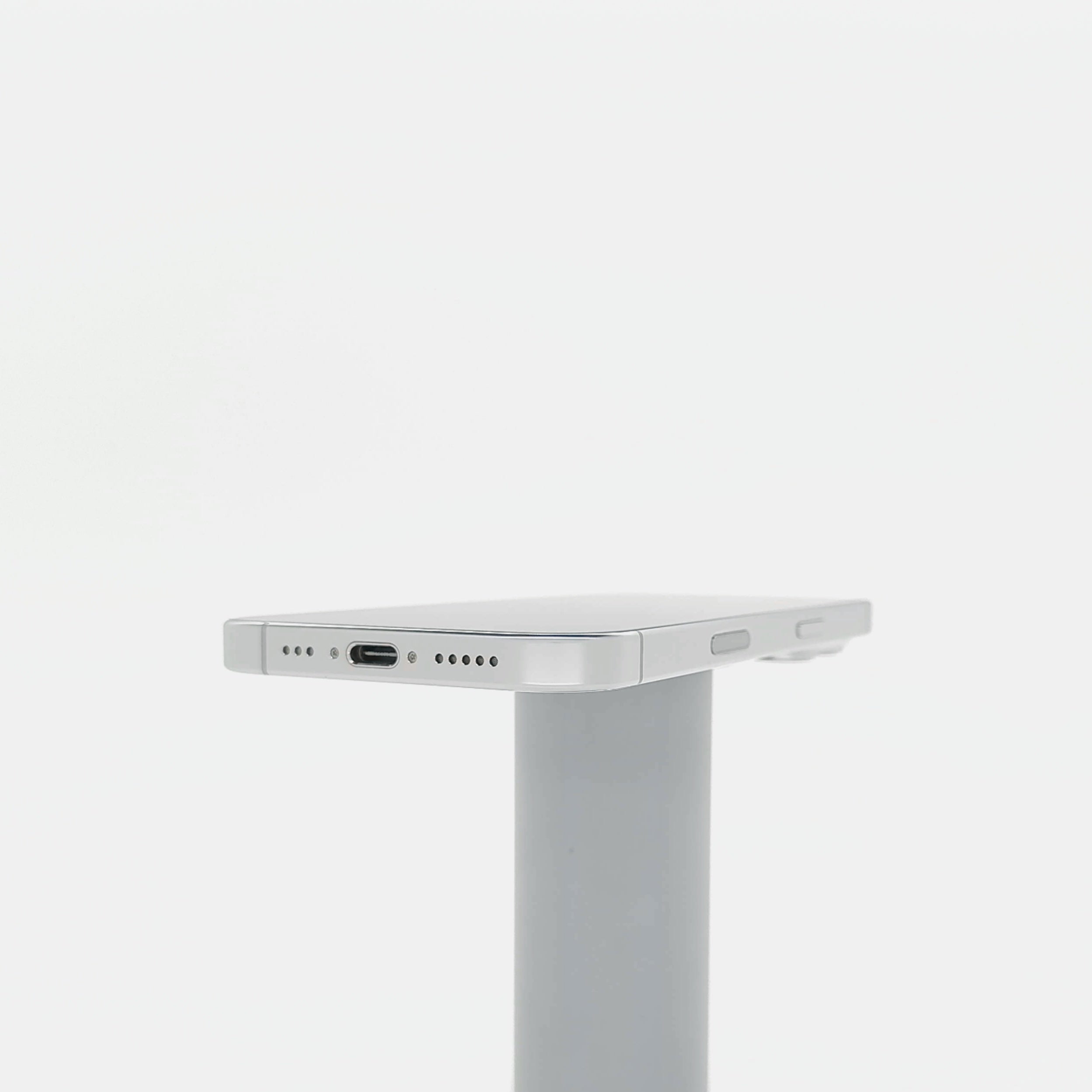 95新 Apple iPhone 16 Pro 128G 白色鈦金屬 中國大陸版