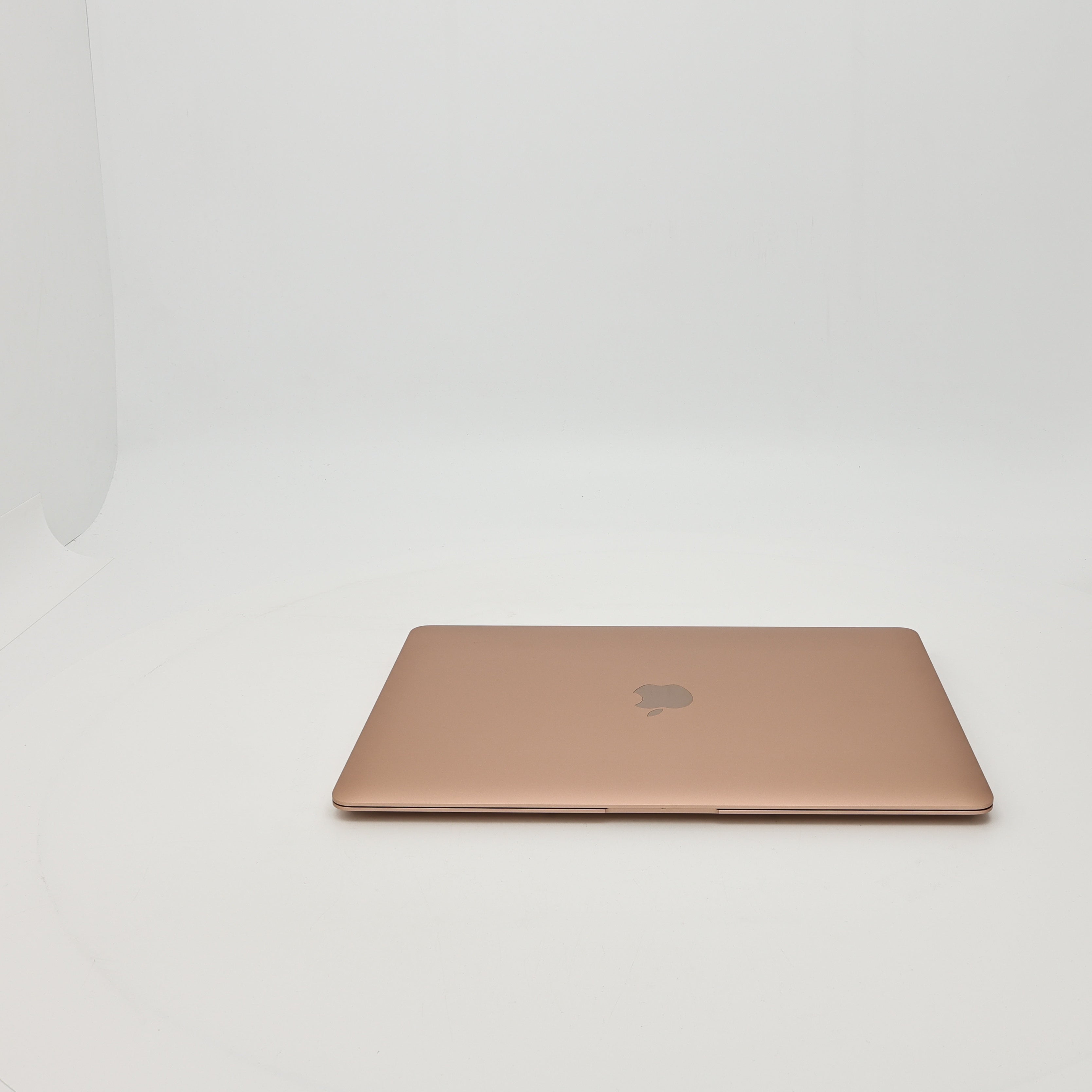 95新 Apple MacBook Air 20年 13寸 i5 1.1G 8G RAM 256G SSD 金色
