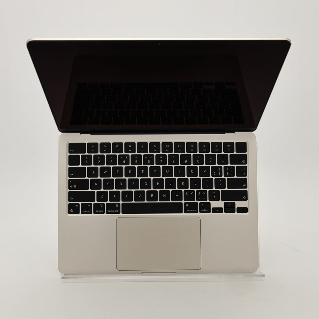 95新 Apple MacBook Air 22年 13寸 M2（8+8核） 8G RAM 256G SSD 星光色